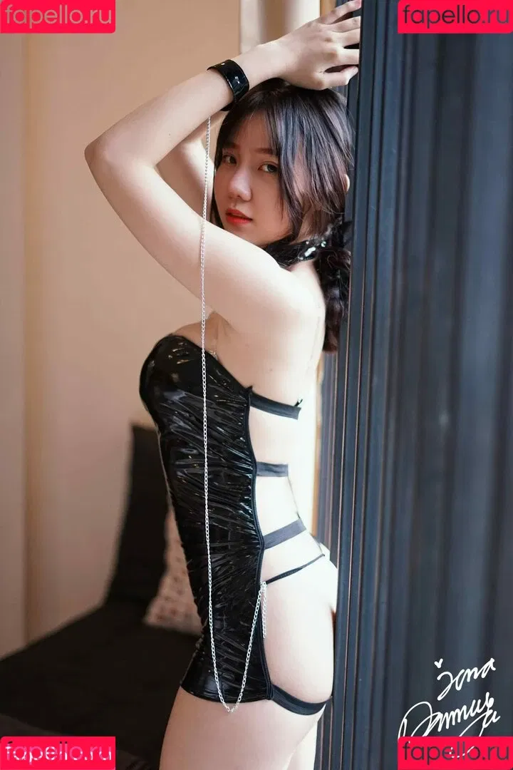 Jenadammaya / mysweetapplefree Onlyfans Photo Gallery 