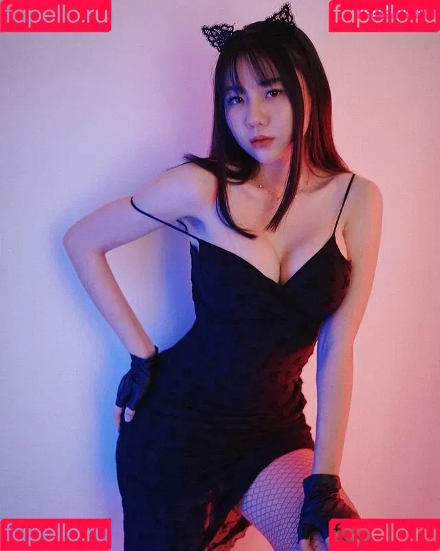Jenadammaya / mysweetapplefree Onlyfans Photo Gallery 