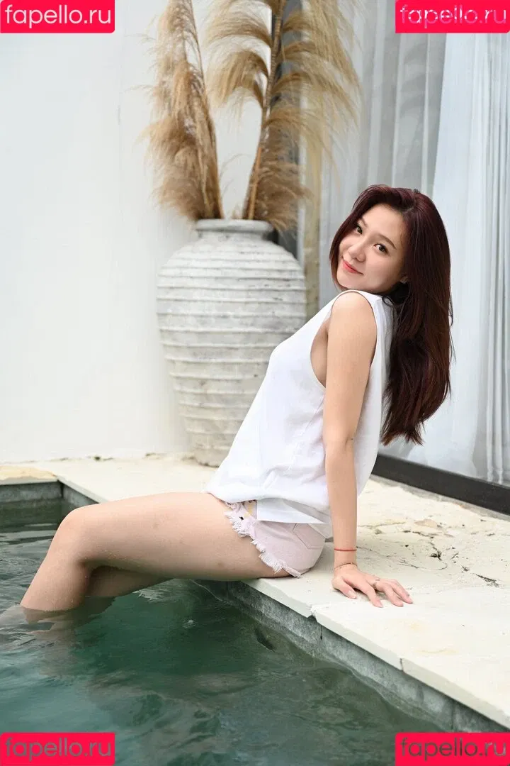 Jenadammaya / mysweetapplefree Onlyfans Photo Gallery 