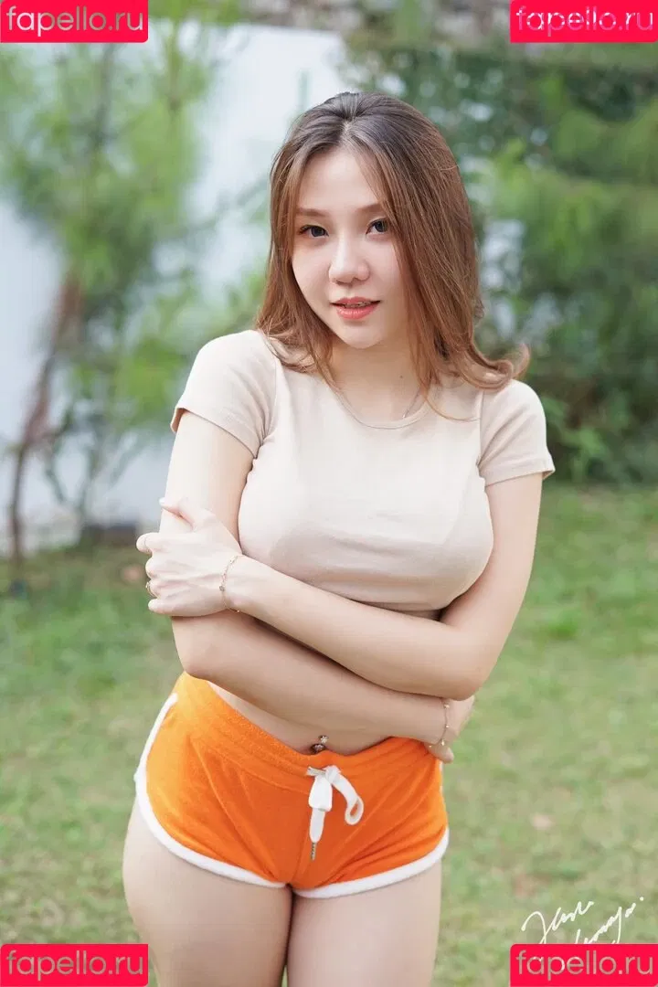 Jenadammaya / mysweetapplefree Onlyfans Photo Gallery 