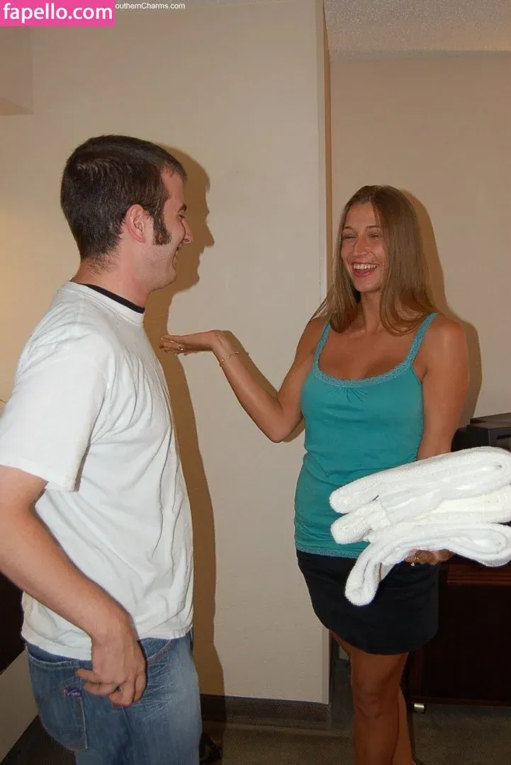 motogurl Onlyfans Photo Gallery 