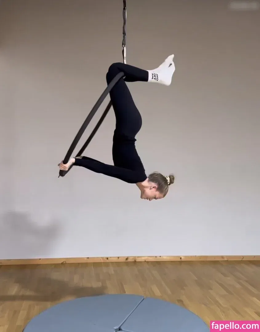 Laura Maria Rypa / lauramaria.rpa Onlyfans Photo Gallery 