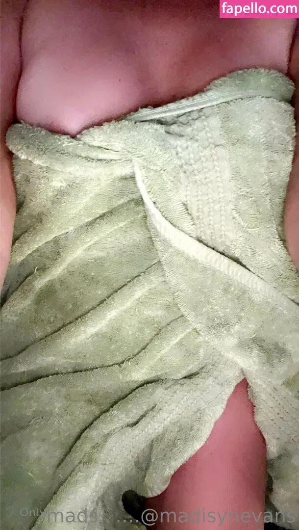 madisyn_evans_ / madisynevans Onlyfans Photo Gallery 