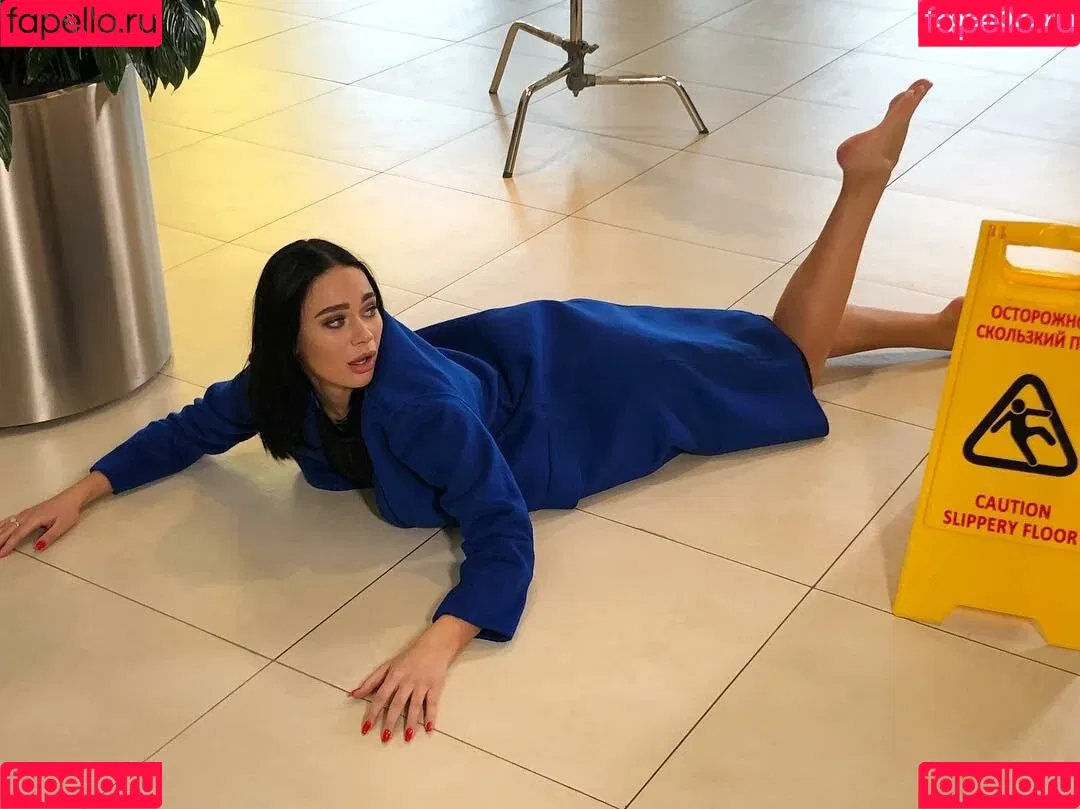 Yana Koshkina / yana_koshkina_official Onlyfans Photo Gallery 
