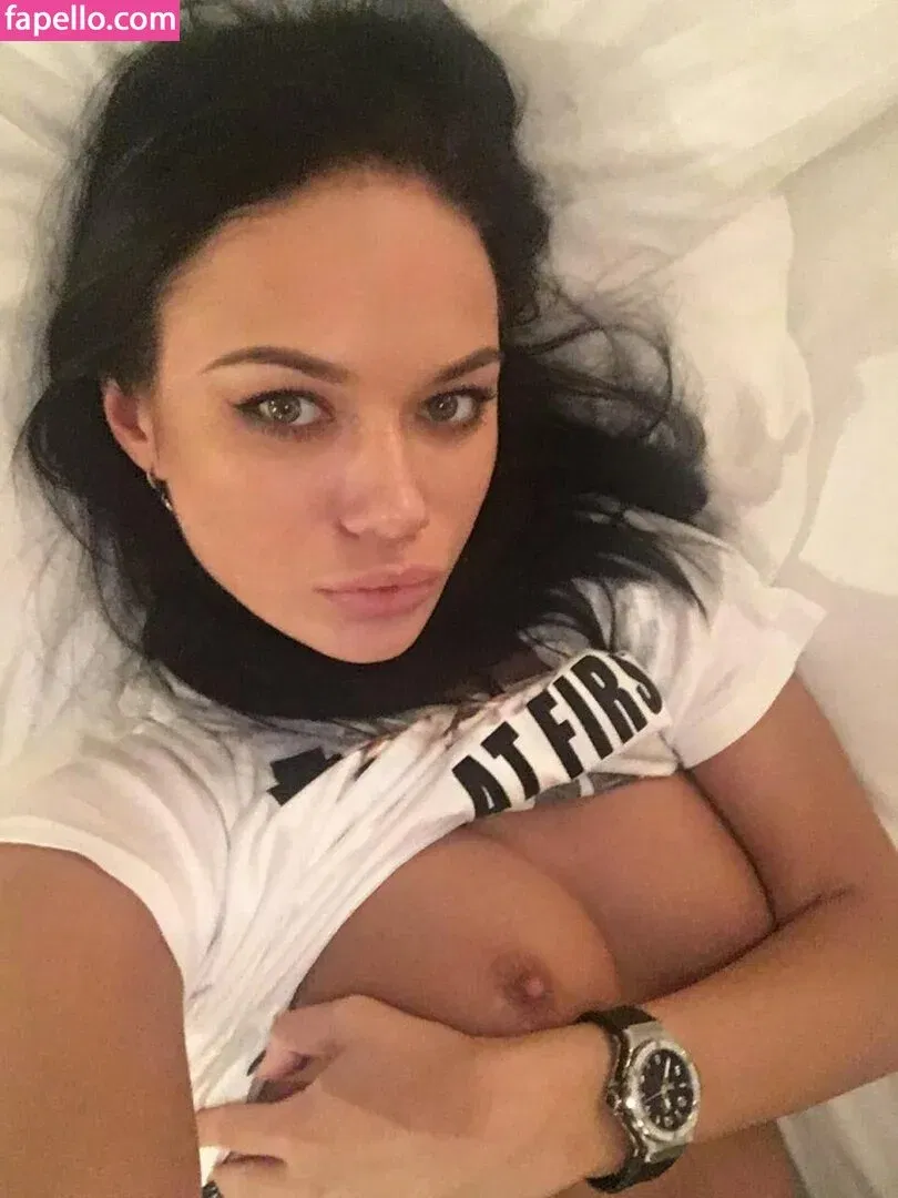 Yana Koshkina / yana_koshkina_official Onlyfans Photo Gallery 