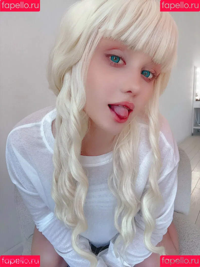 Win_Winry_ / win_winry / winwinry_cosplay Onlyfans Photo Gallery 