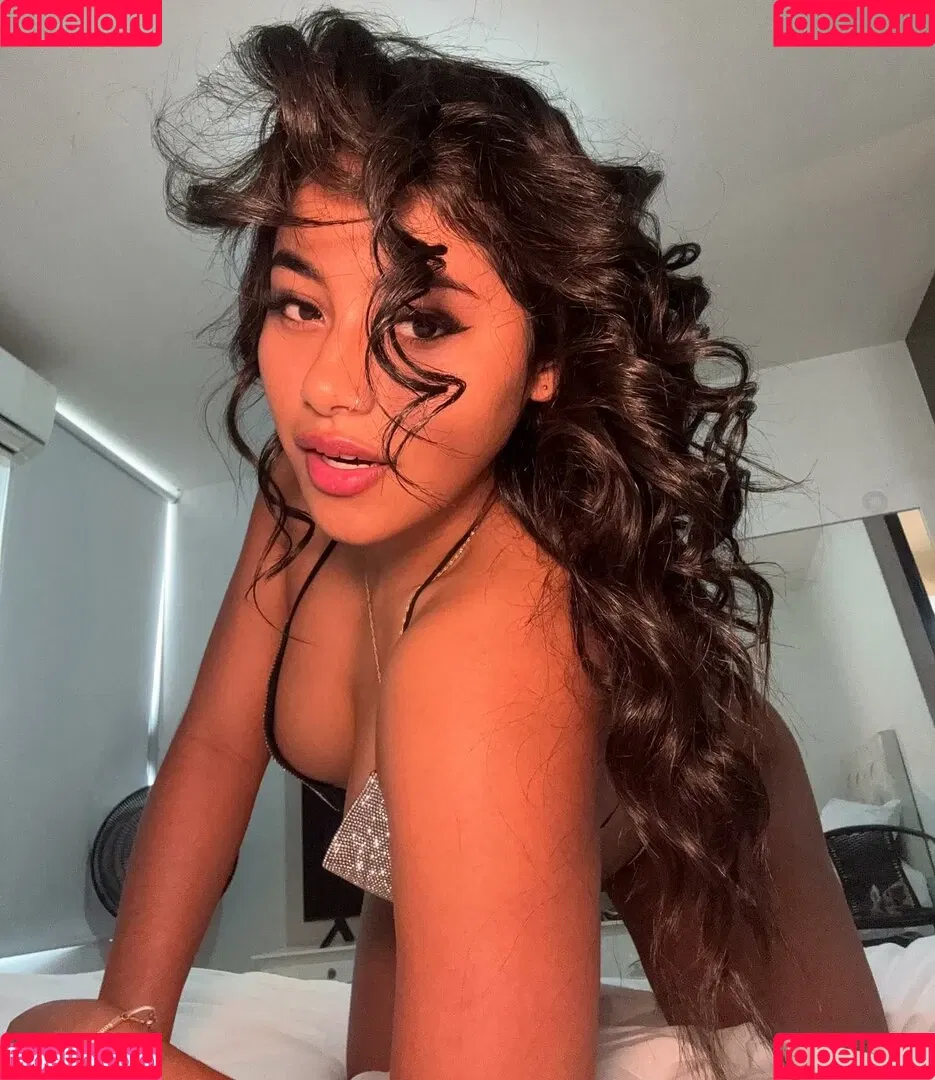 ErikaLondoño / KimRose69 / erikalond21 / erikavl Onlyfans Photo Gallery 