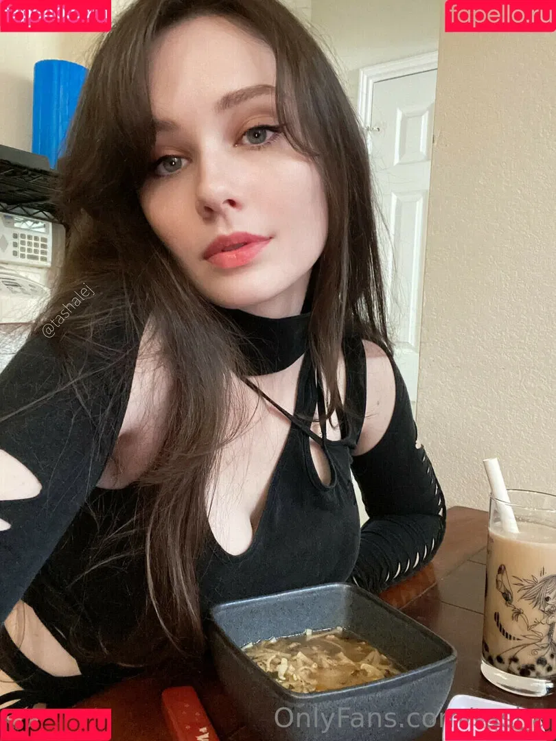 Tashaleigh / Tashalej / tasha Onlyfans Photo Gallery 