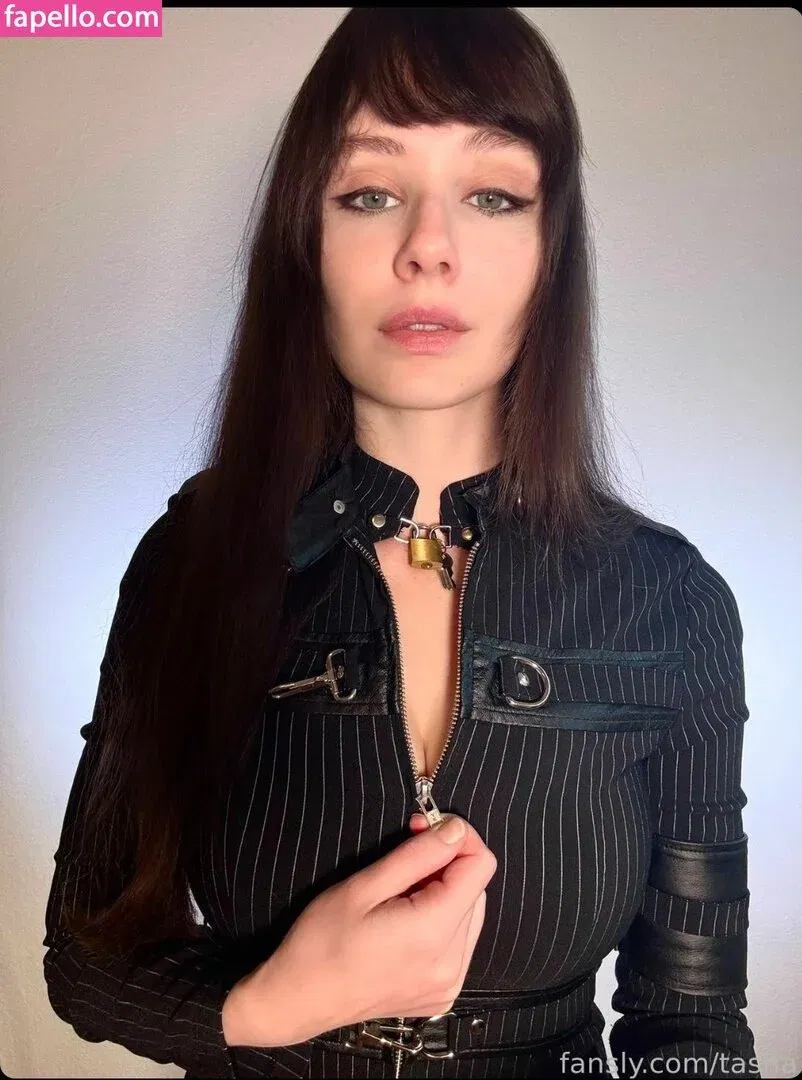 Tashaleigh / Tashalej / tasha Onlyfans Photo Gallery 