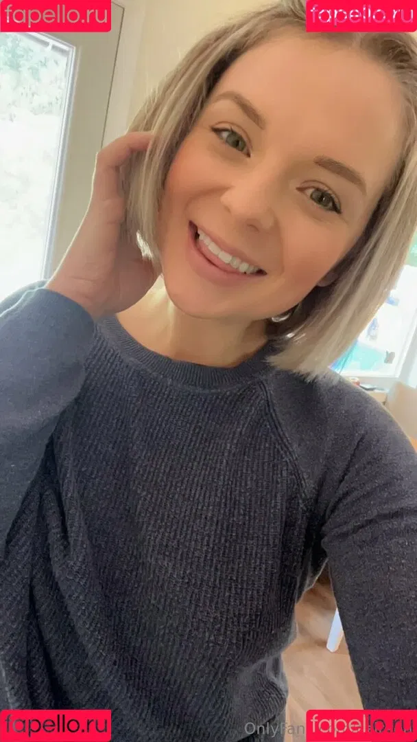 Caireen / caireen25 / caireenonline Onlyfans Photo Gallery 
