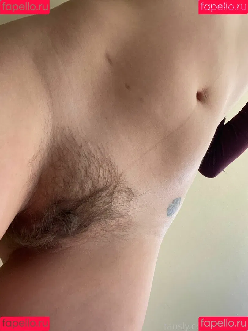 Caireen / caireen25 / caireenonline Onlyfans Photo Gallery 