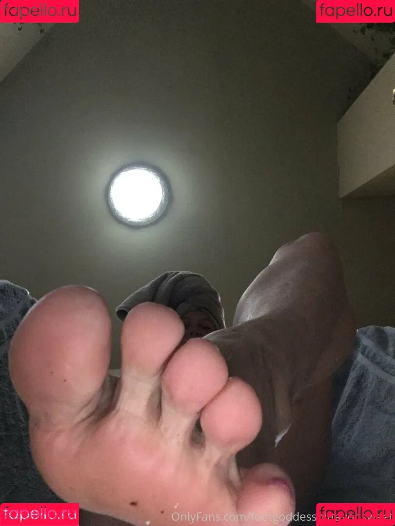 footgoddessbittavonsweet / tfc_imfromthe253 Onlyfans Photo Gallery 