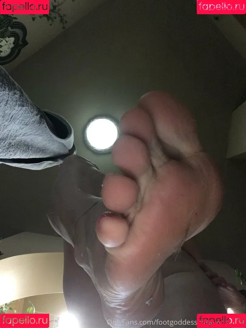 footgoddessbittavonsweet / tfc_imfromthe253 Onlyfans Photo Gallery 
