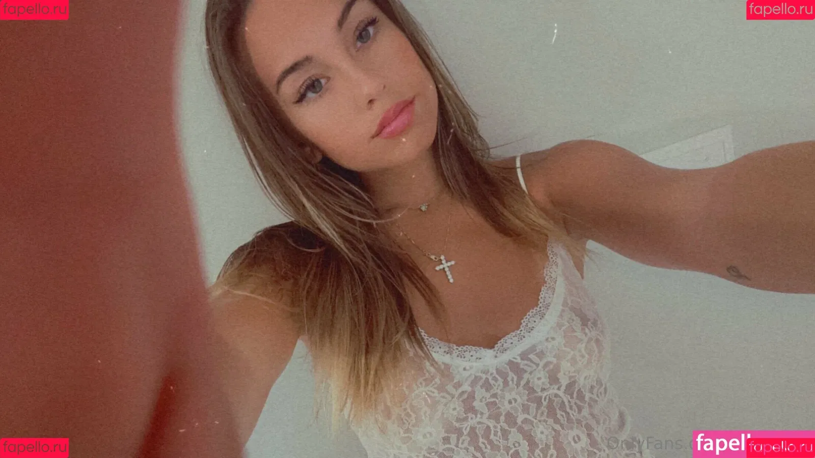 Anslirosie / essirose_ Onlyfans Photo Gallery 