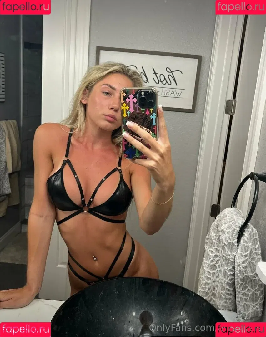 Anslirosie / essirose_ Onlyfans Photo Gallery 