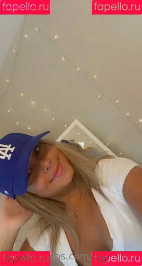 Anslirosie / essirose_ Onlyfans Photo Gallery 