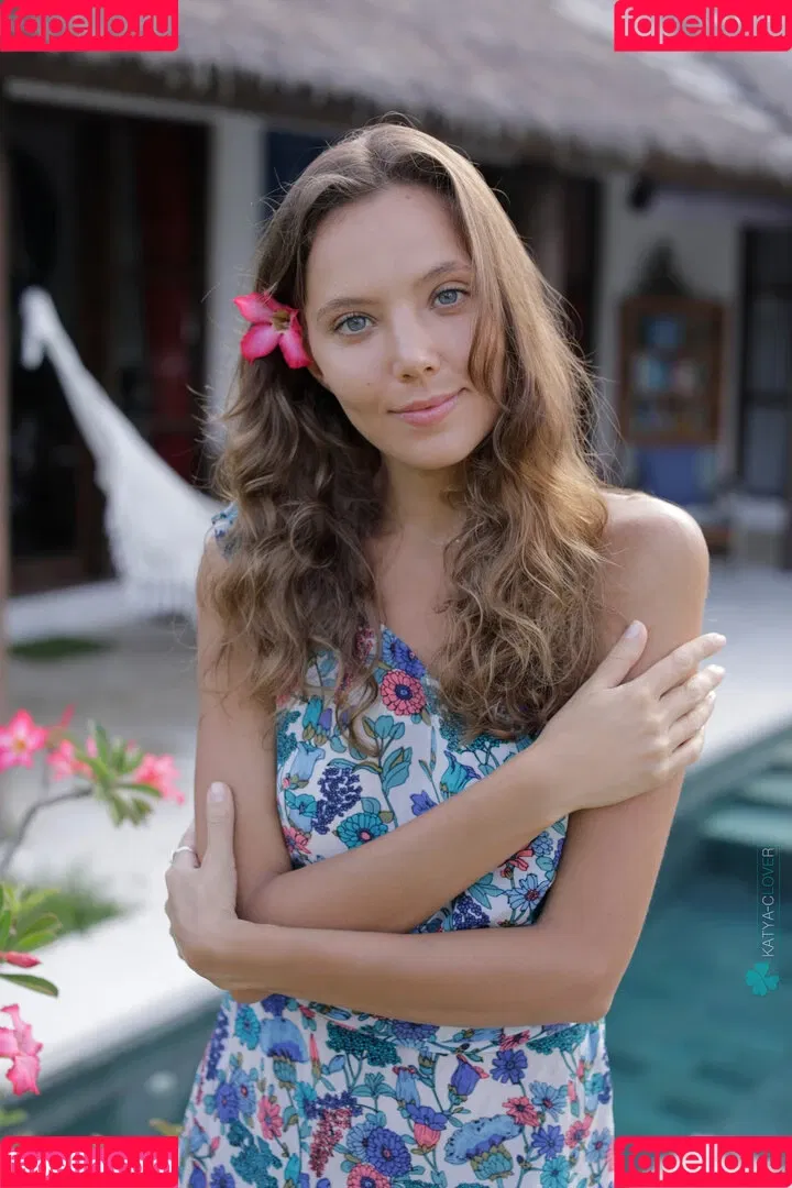 Katya Clover / katyaclover / katyonok Onlyfans Photo Gallery 