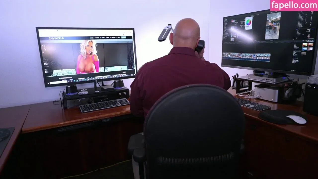 Wifey's World Onlyfans Photo Gallery 