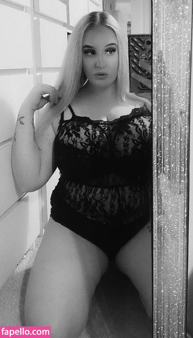 _emilygillick_ Nude Onlyfans Photo 9