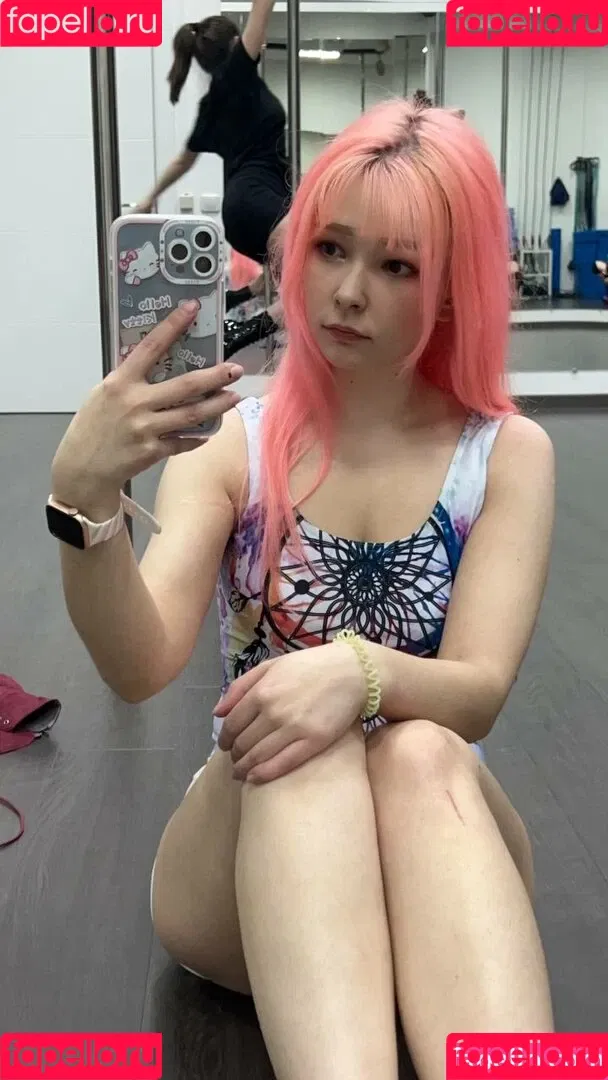 helllo_kitties / kittie_meo / kittiemeowsie Onlyfans Photo Gallery 