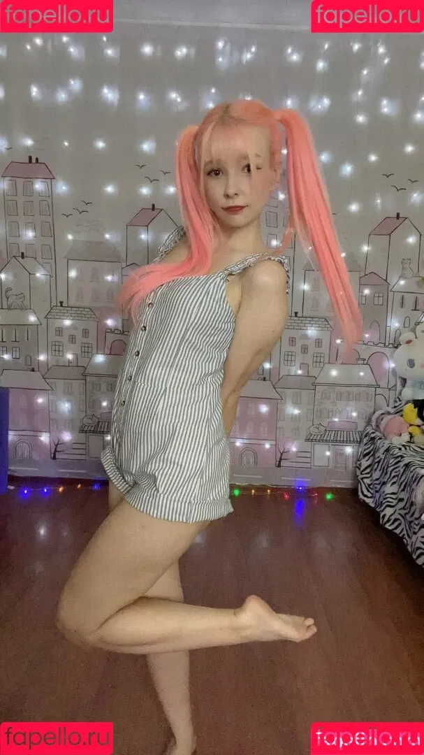 helllo_kitties / kittie_meo / kittiemeowsie Onlyfans Photo Gallery 