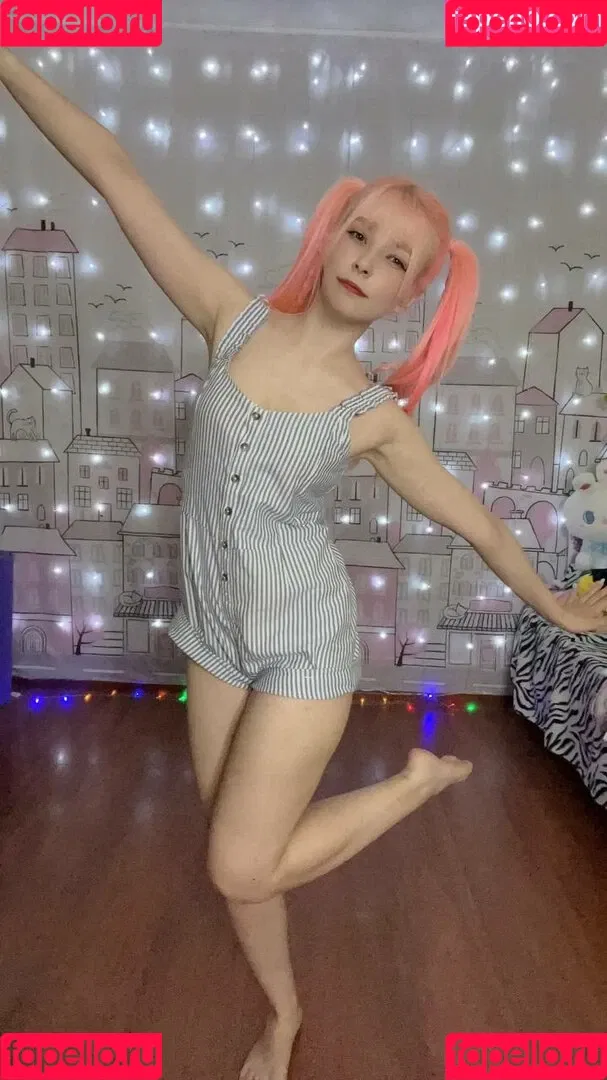 helllo_kitties / kittie_meo / kittiemeowsie Onlyfans Photo Gallery 