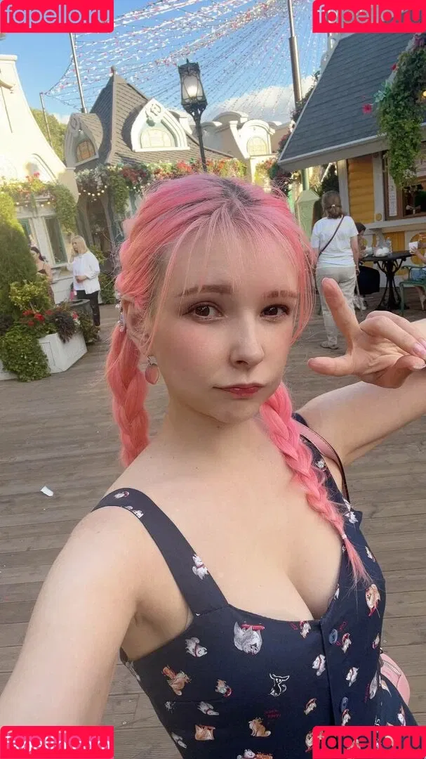 helllo_kitties / kittie_meo / kittiemeowsie Onlyfans Photo Gallery 