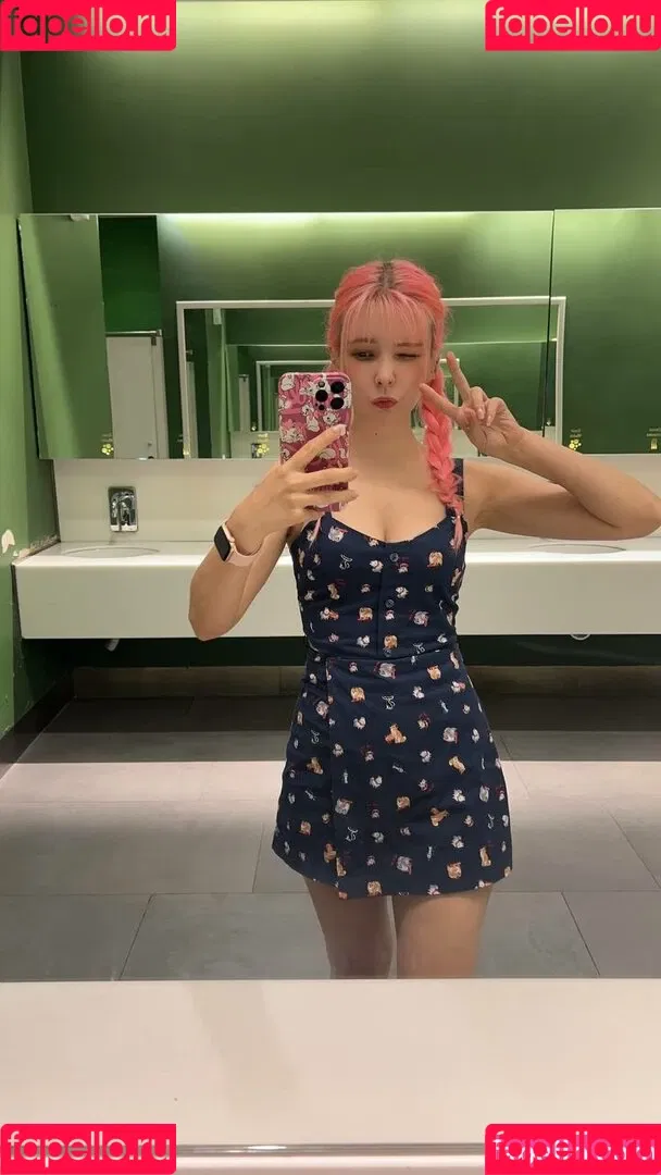 helllo_kitties / kittie_meo / kittiemeowsie Onlyfans Photo Gallery 