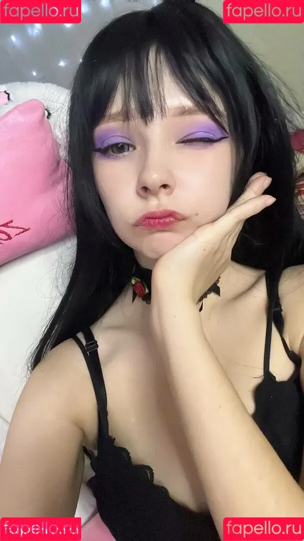 helllo_kitties / kittie_meo / kittiemeowsie Onlyfans Photo Gallery 
