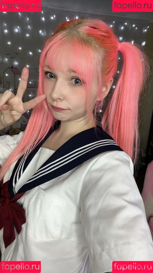 helllo_kitties / kittie_meo / kittiemeowsie Onlyfans Photo Gallery 