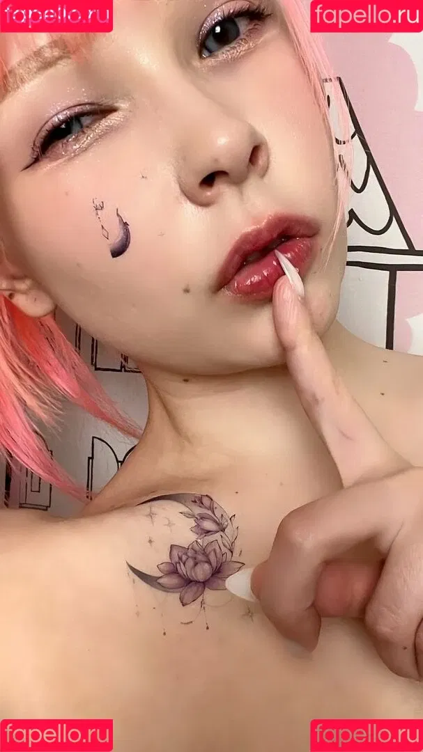 helllo_kitties / kittie_meo / kittiemeowsie Onlyfans Photo Gallery 