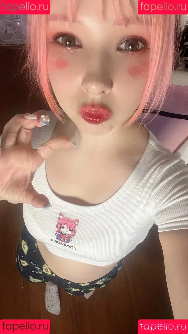 helllo_kitties / kittie_meo / kittiemeowsie Onlyfans Photo Gallery 