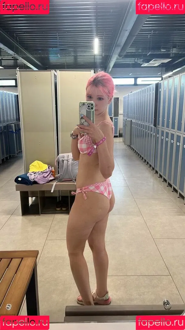 helllo_kitties / kittie_meo / kittiemeowsie Onlyfans Photo Gallery 