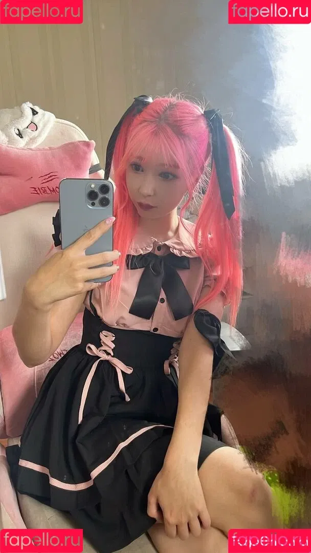 helllo_kitties / kittie_meo / kittiemeowsie Onlyfans Photo Gallery 