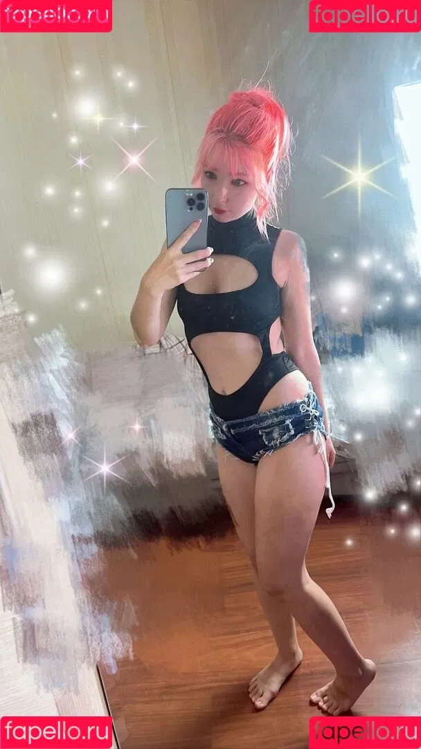 helllo_kitties / kittie_meo / kittiemeowsie Onlyfans Photo Gallery 