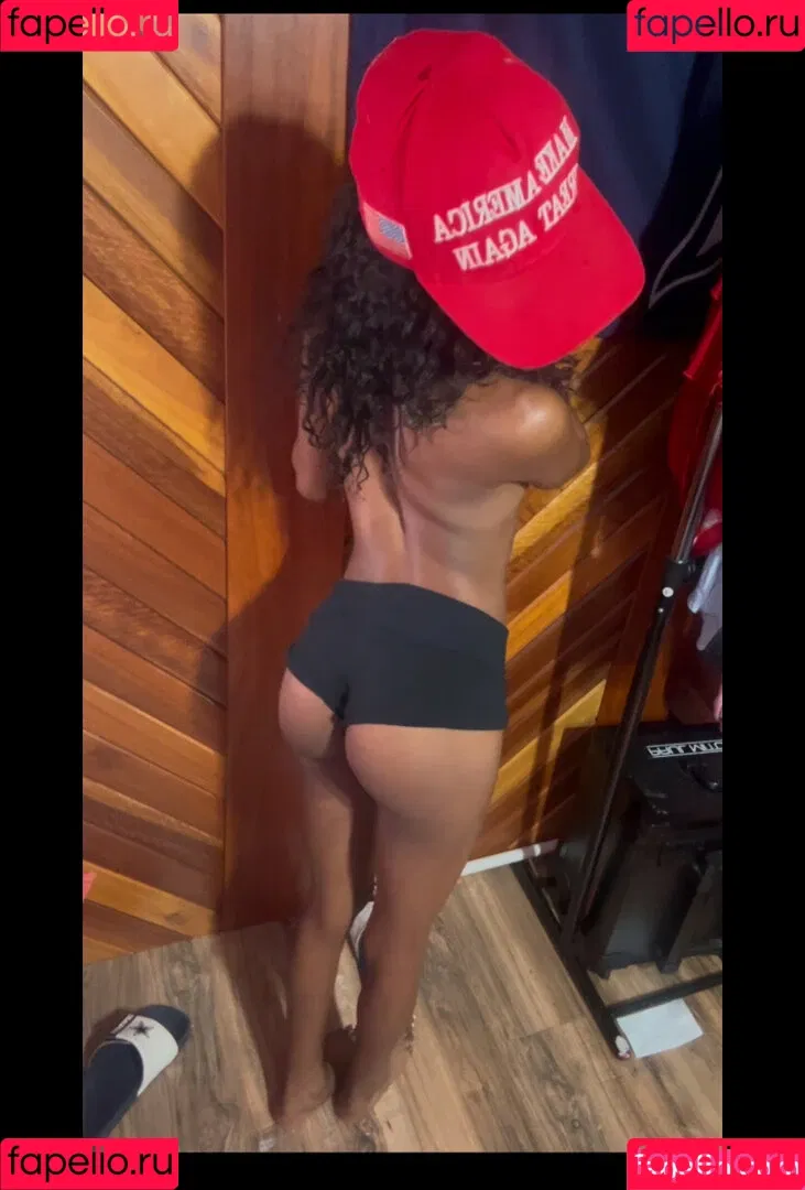 Magaprincesss / magaprincesssbackup / magicprincesss Onlyfans Photo Gallery 
