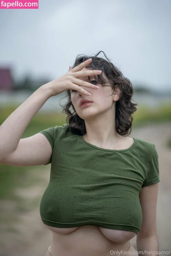 helga.amor.back / helgaamor Onlyfans Photo Gallery 