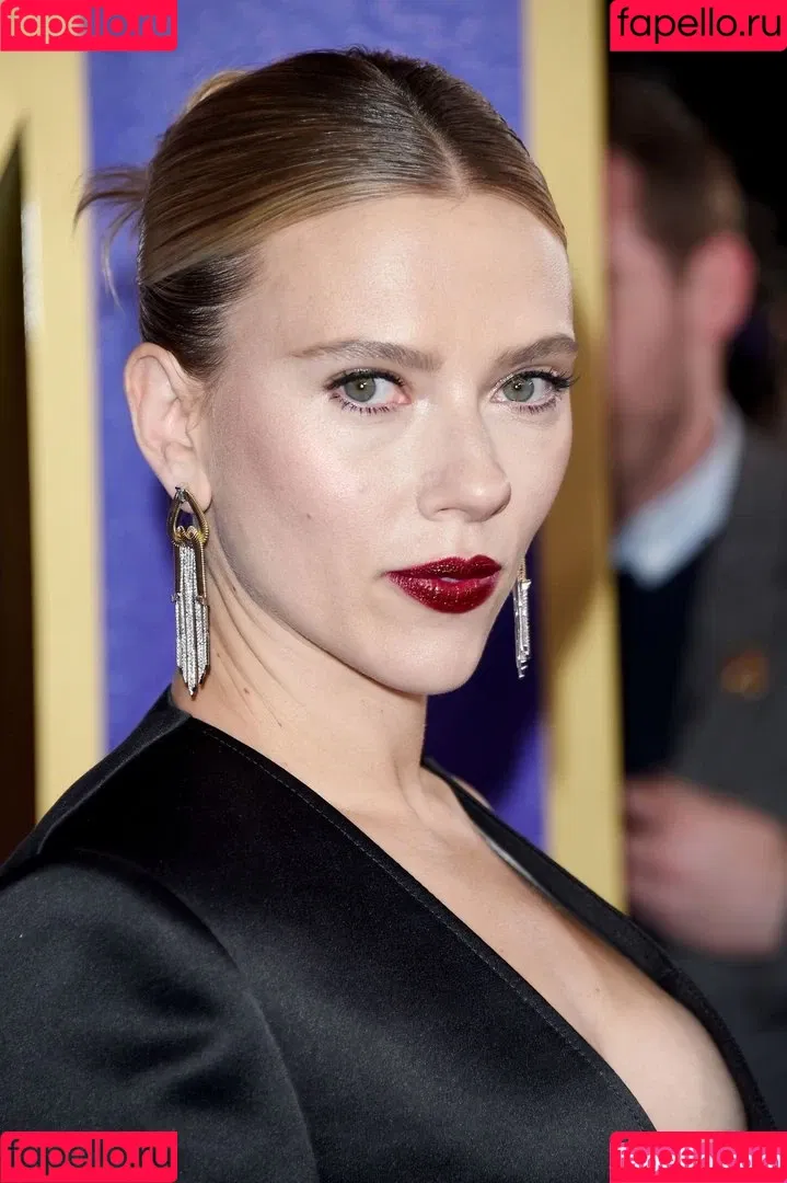 Scarlett Johansson / scarlettjohanson / scarlettjohanssonworld Onlyfans Photo Gallery 