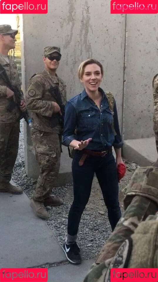 Scarlett Johansson / scarlettjohanson / scarlettjohanssonworld Onlyfans Photo Gallery 