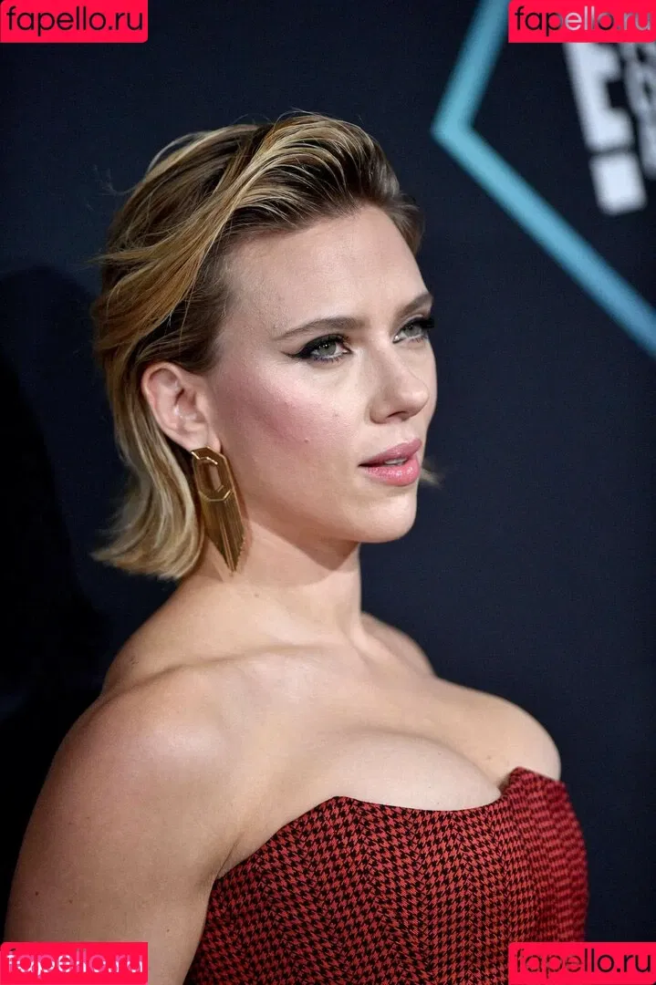 Scarlett Johansson / scarlettjohanson / scarlettjohanssonworld Onlyfans Photo Gallery 