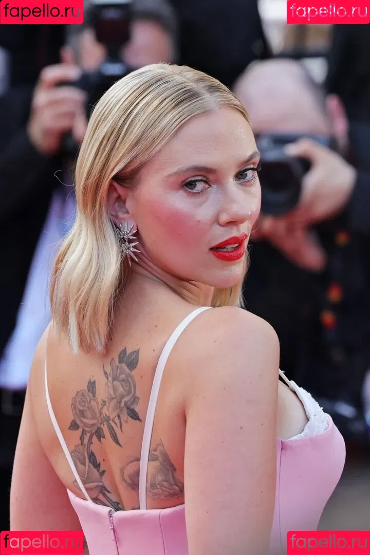 Scarlett Johansson / scarlettjohanson / scarlettjohanssonworld Onlyfans Photo Gallery 