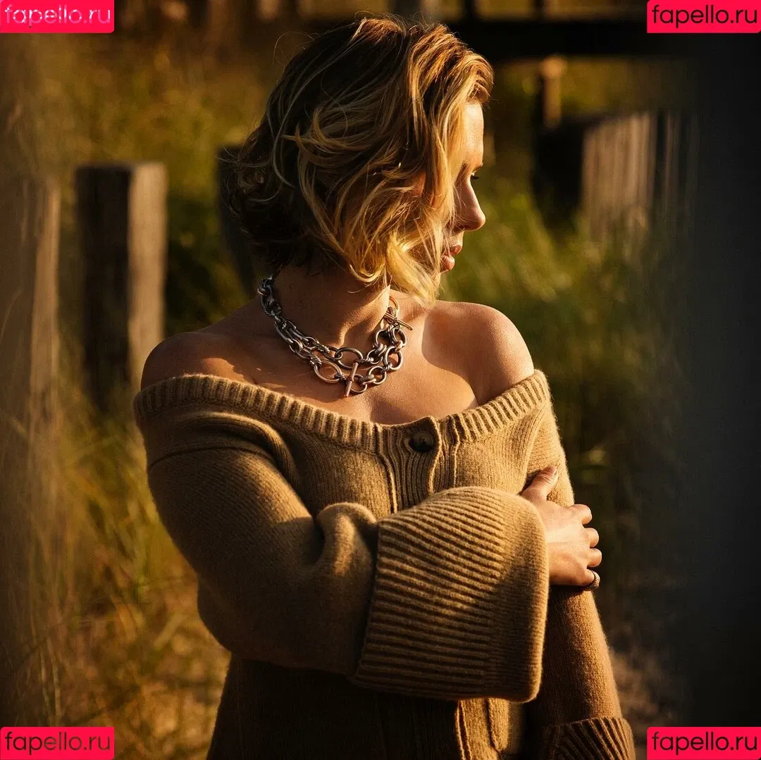 Scarlett Johansson / scarlettjohanson / scarlettjohanssonworld Onlyfans Photo Gallery 