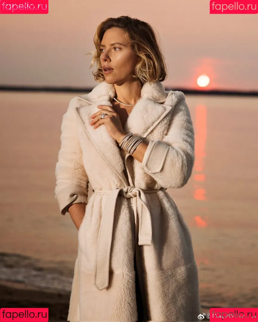 Scarlett Johansson / scarlettjohanson / scarlettjohanssonworld Onlyfans Photo Gallery 