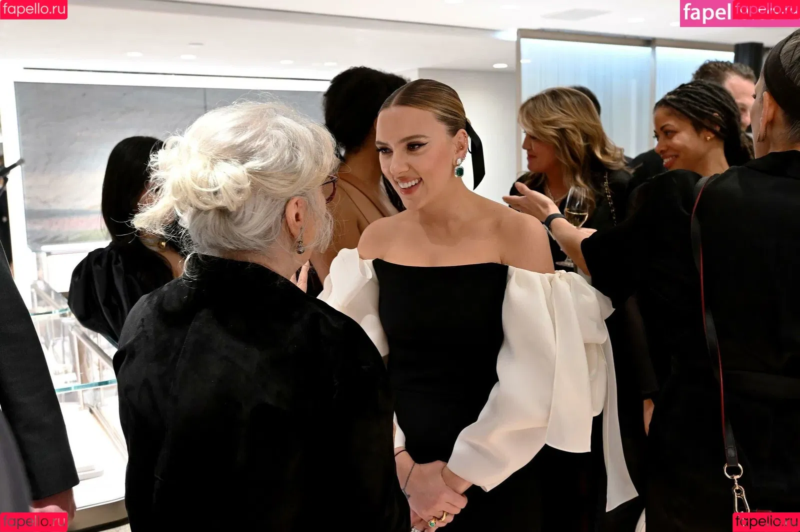 Scarlett Johansson / scarlettjohanson / scarlettjohanssonworld Onlyfans Photo Gallery 