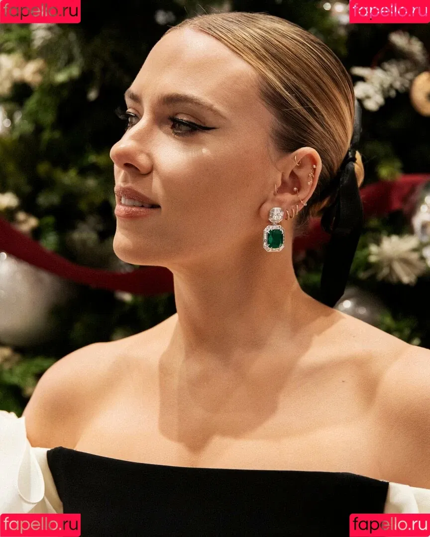 Scarlett Johansson / scarlettjohanson / scarlettjohanssonworld Onlyfans Photo Gallery 