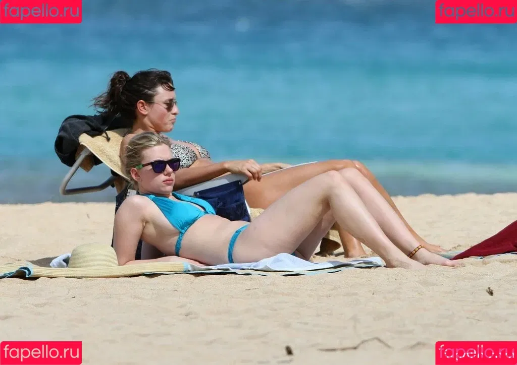 Scarlett Johansson / scarlettjohanson / scarlettjohanssonworld Onlyfans Photo Gallery 