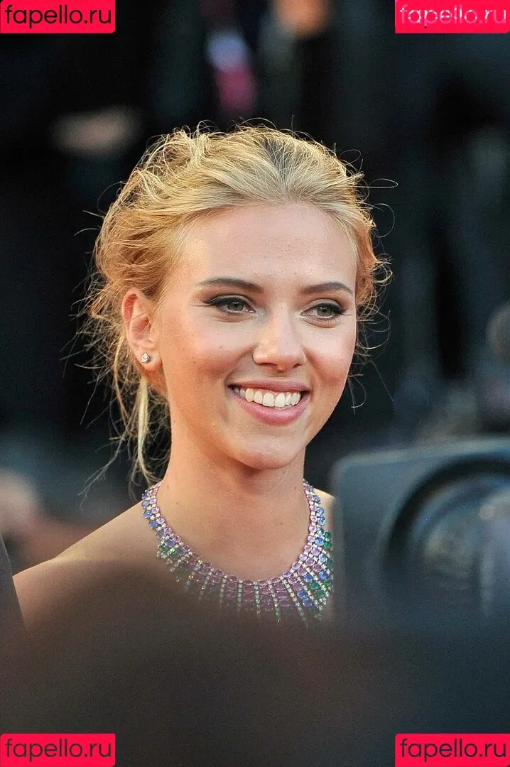 Scarlett Johansson / scarlettjohanson / scarlettjohanssonworld Onlyfans Photo Gallery 