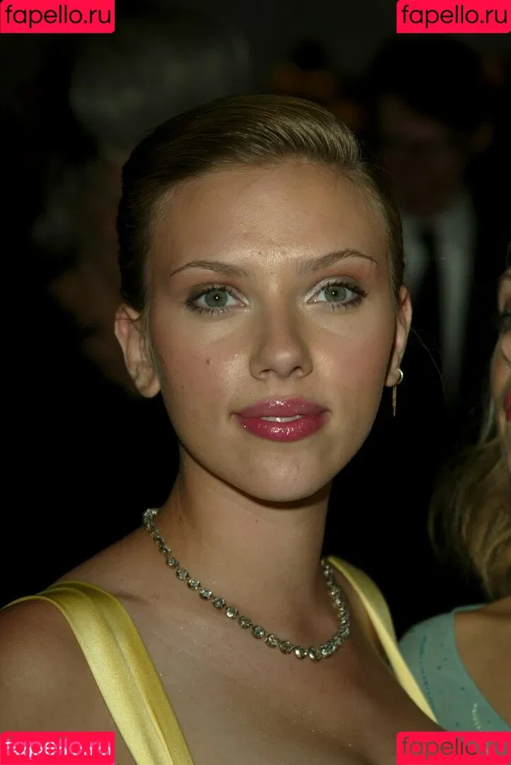 Scarlett Johansson / scarlettjohanson / scarlettjohanssonworld Onlyfans Photo Gallery 