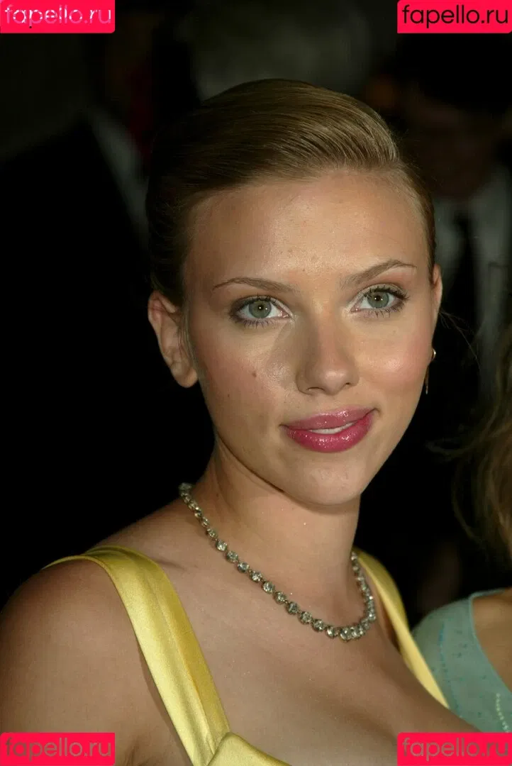 Scarlett Johansson / scarlettjohanson / scarlettjohanssonworld Onlyfans Photo Gallery 