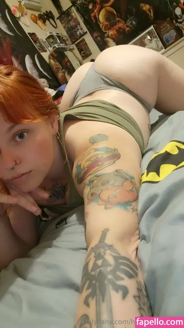 hollowedqueen Onlyfans Photo Gallery 